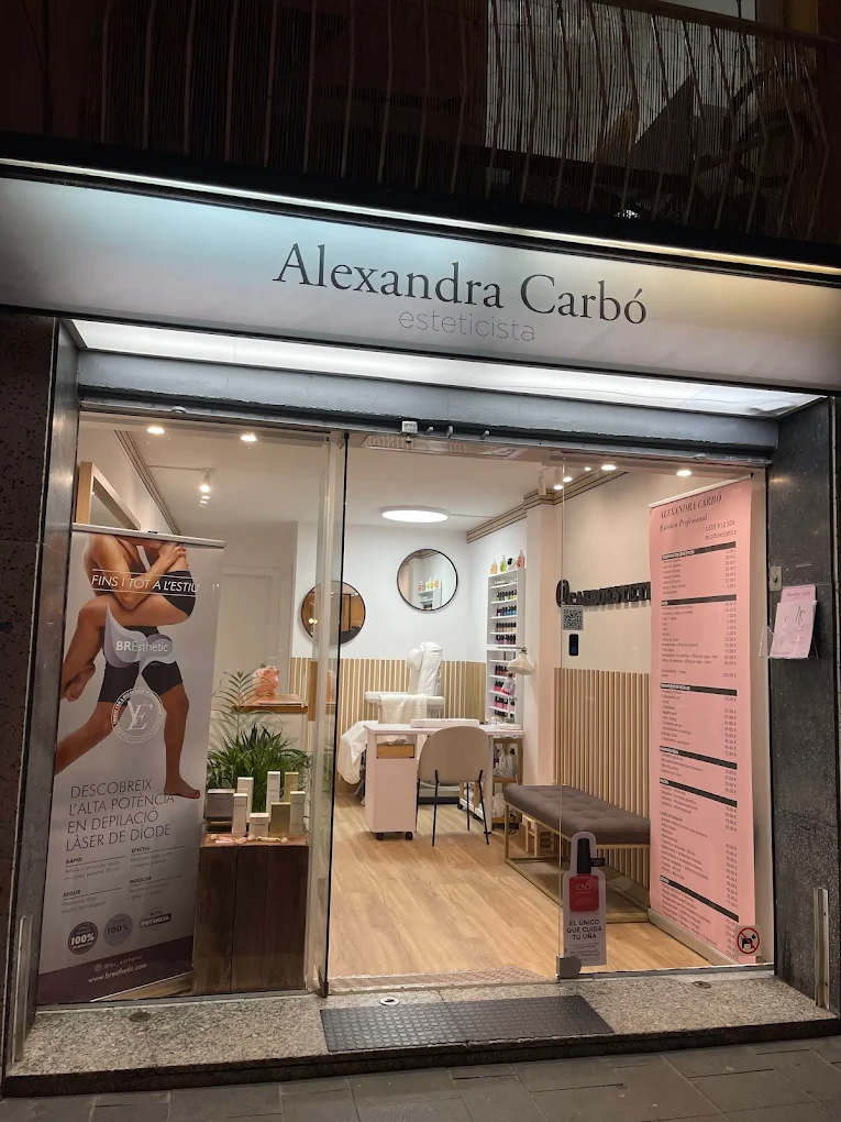 Fachada del gabinete Alexandra Carbó en Castelldefels